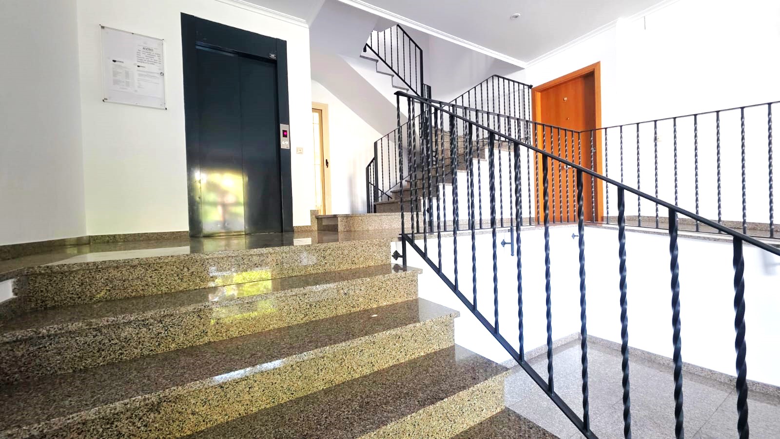 Piso dúplex en venta en Pedreguer