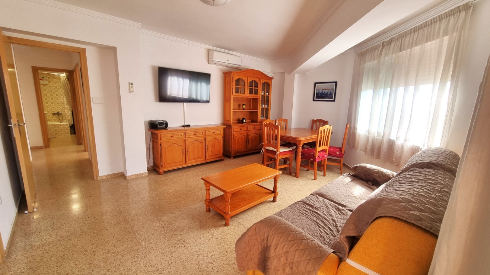 Apartment for sale in Ondara, spacious and bright.