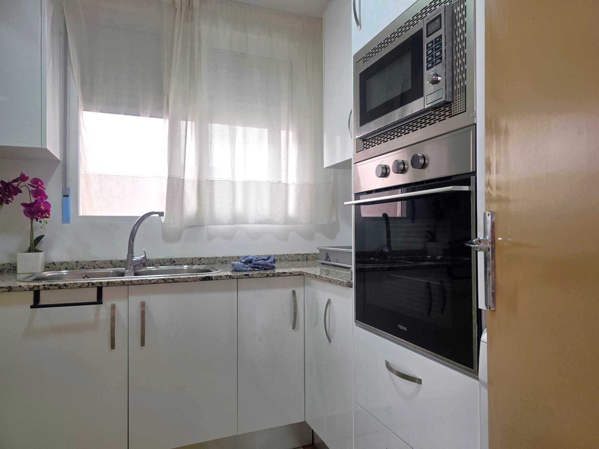 Apartment for sale in Ondara, spacious and bright.