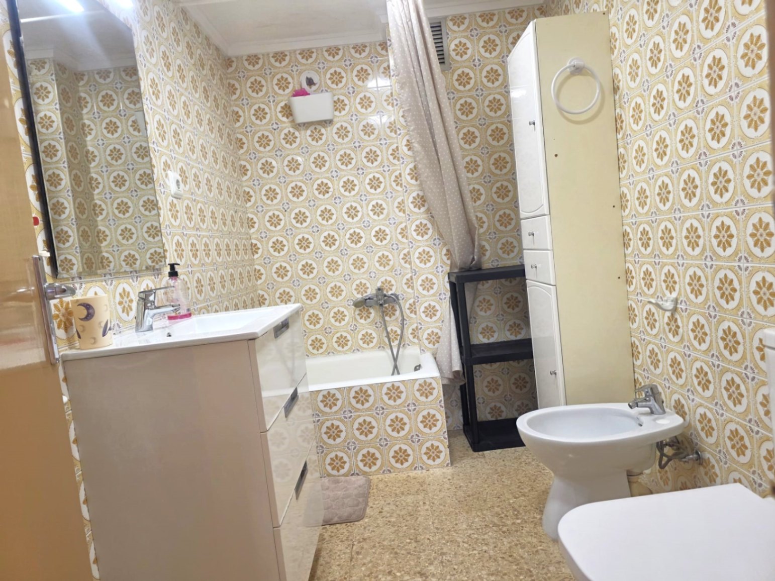 Apartment for sale in Ondara, spacious and bright.
