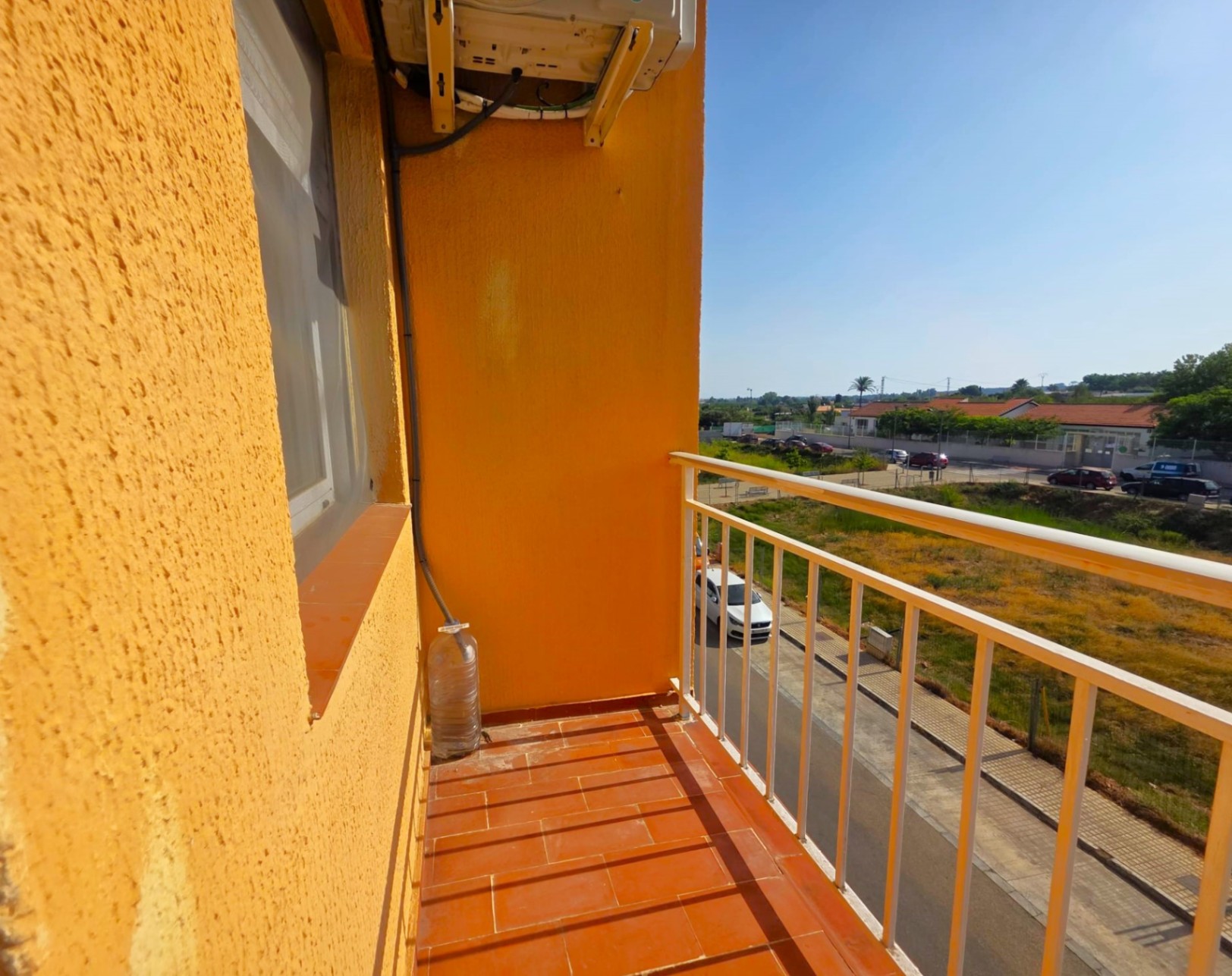 Apartment for sale in Ondara, spacious and bright.