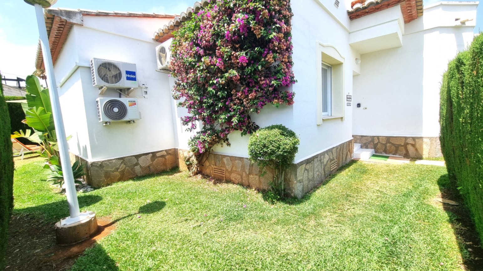 Casa adosada en venta en Beniarbeig