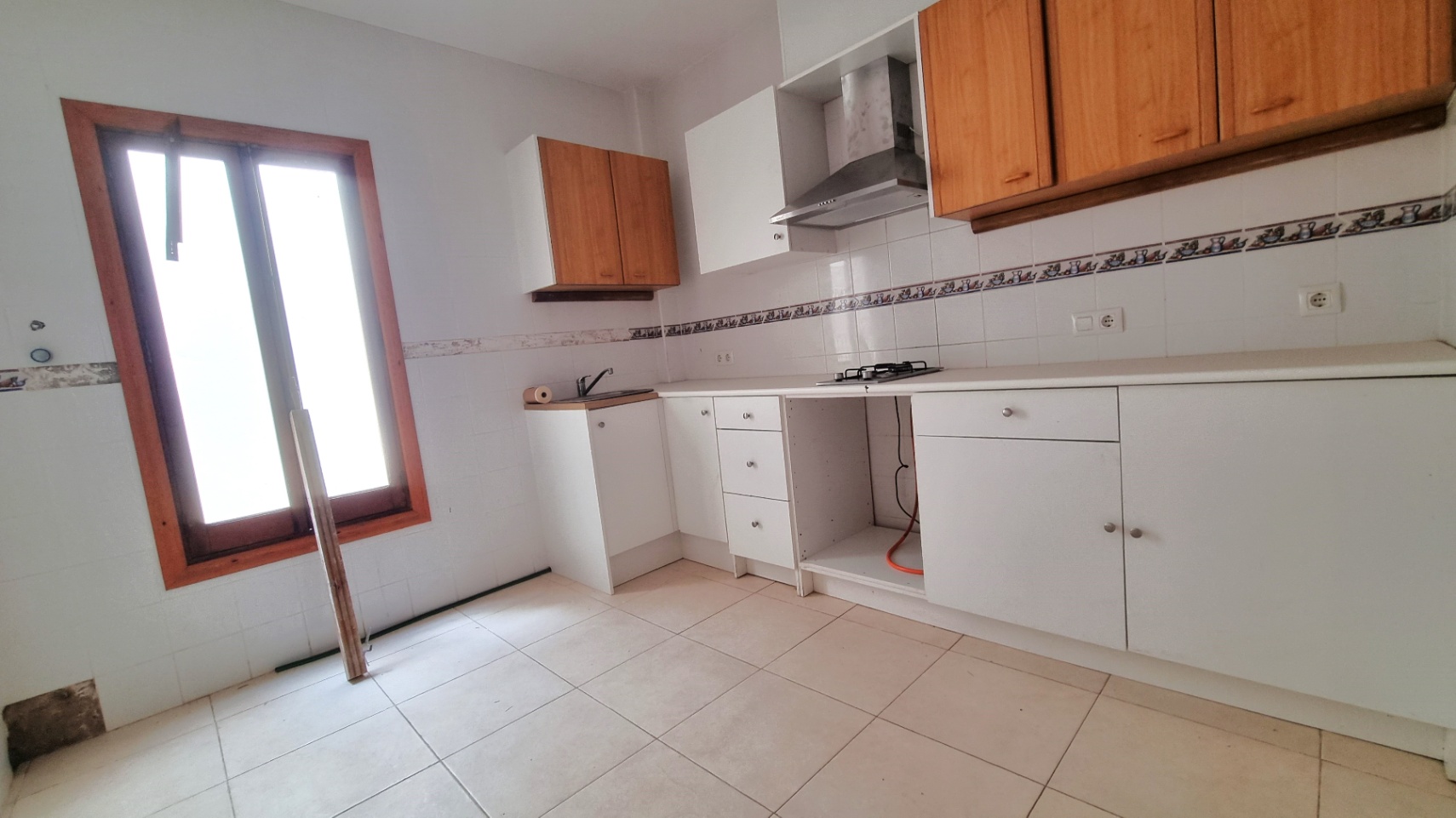 Amplio piso en venta en el centro de Ondara con gran terraza privada