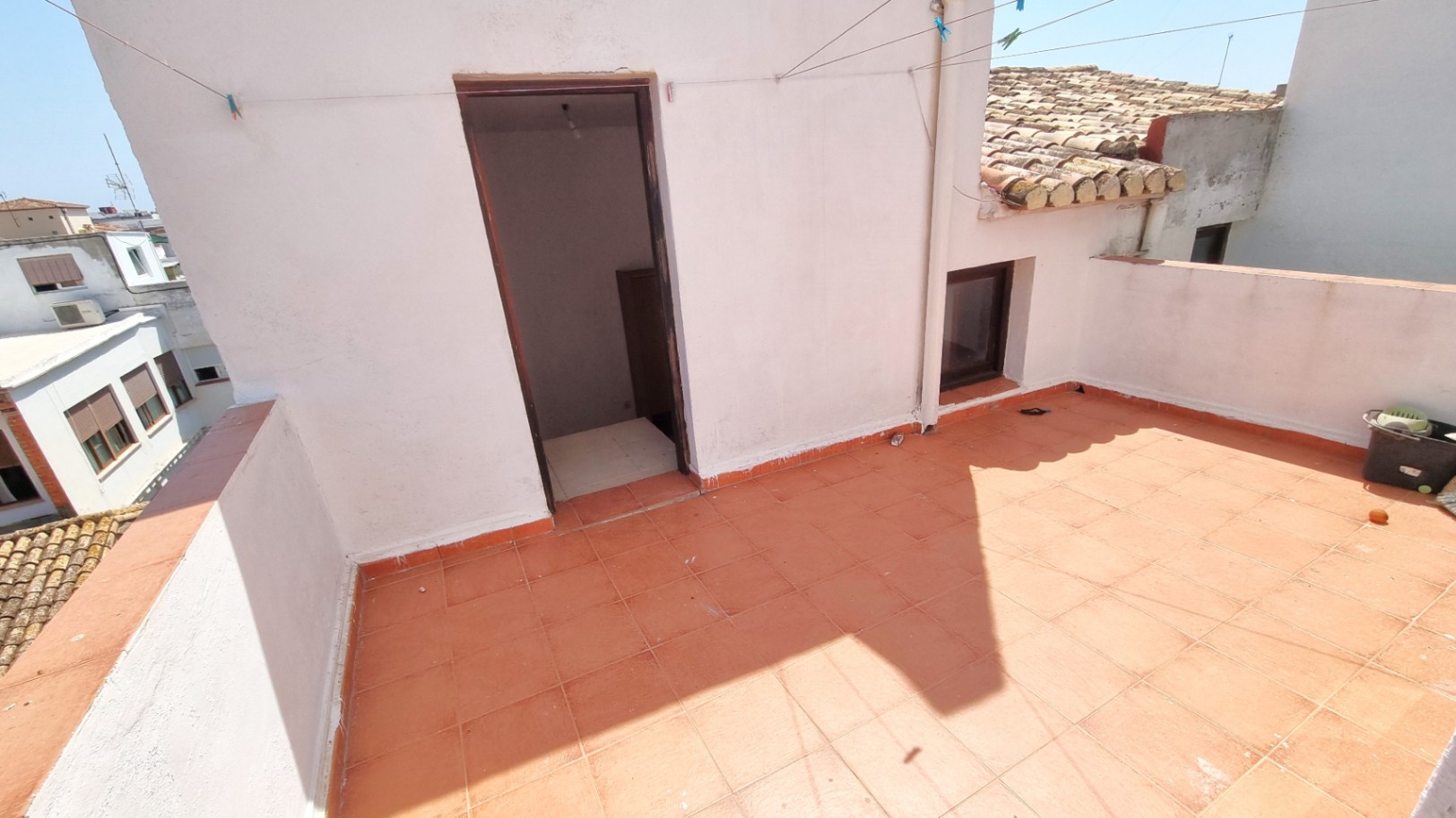 Amplio piso en venta en el centro de Ondara con gran terraza privada