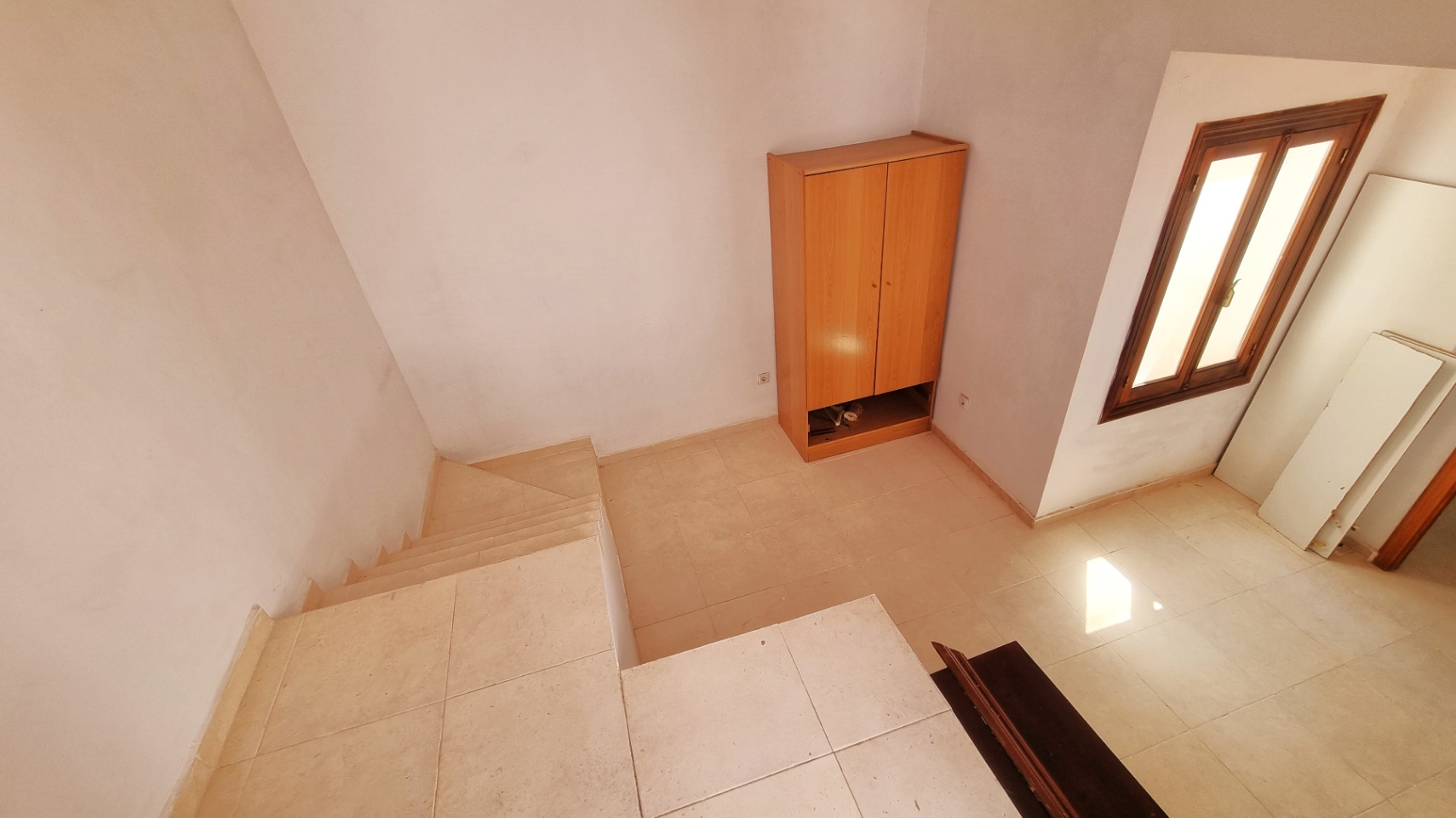 Amplio piso en venta en el centro de Ondara con gran terraza privada