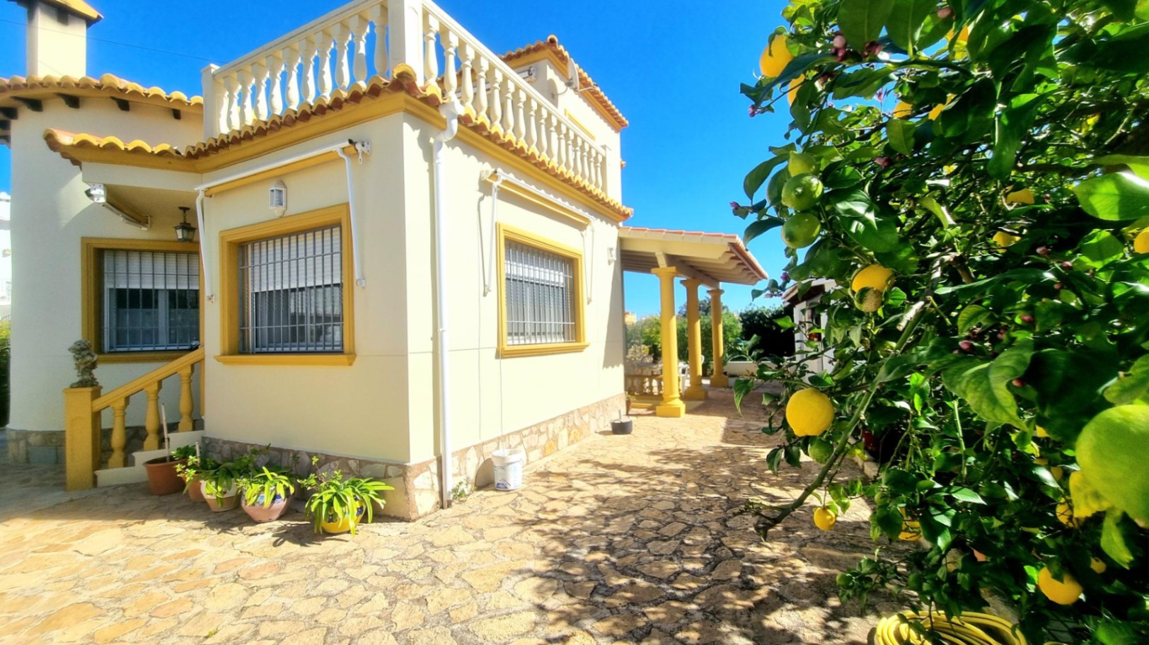Villa zum Verkauf in Els Poblets