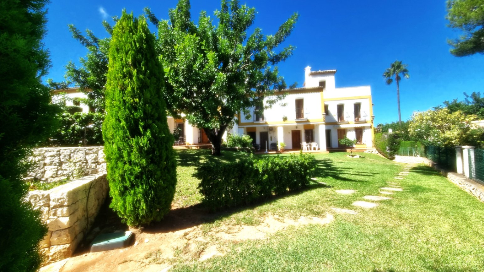 Townhouse for sale in Dénia La Sella Golf