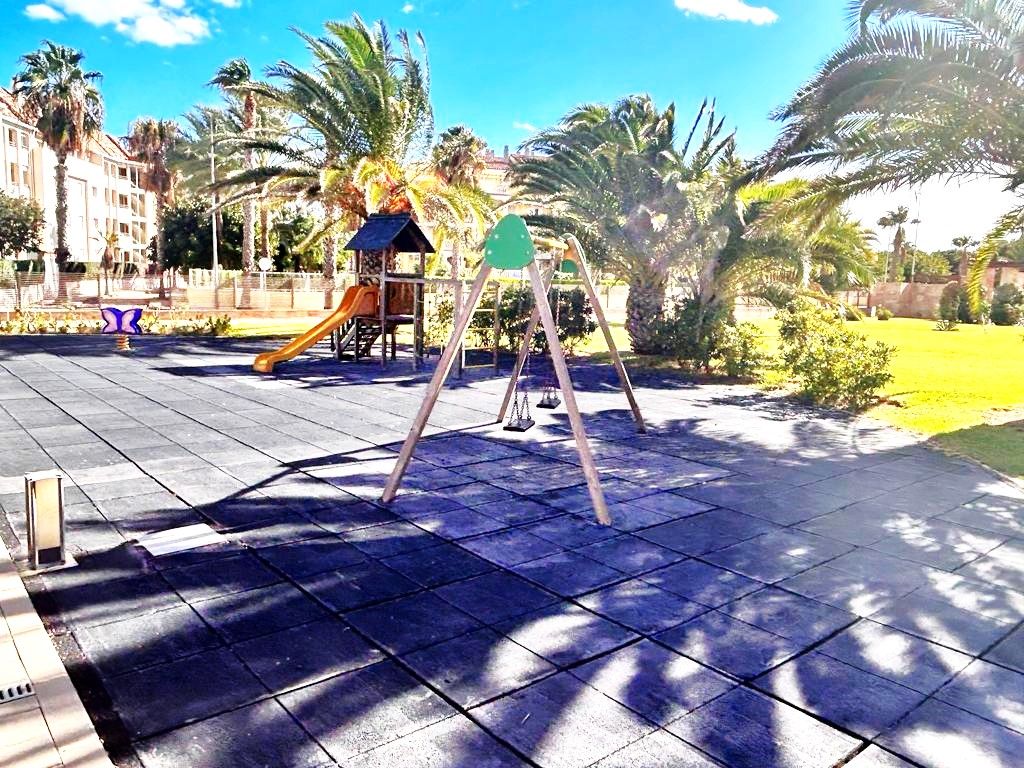 Ático en venta en Dénia en primera línea de playa
