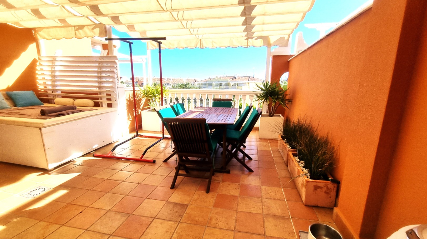 Ático en venta en Dénia en primera línea de playa