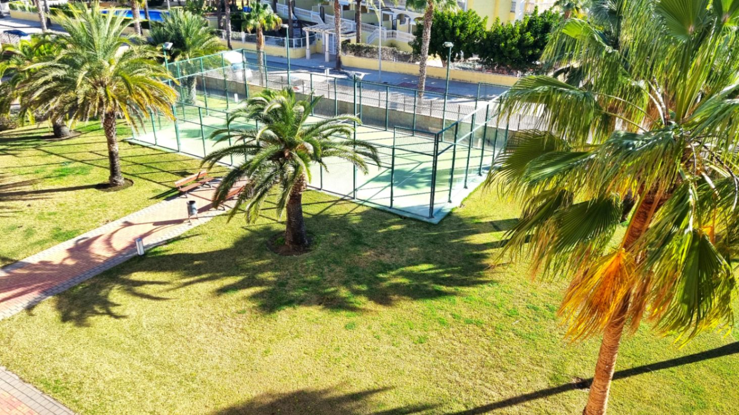 Ático en venta en Dénia en primera línea de playa
