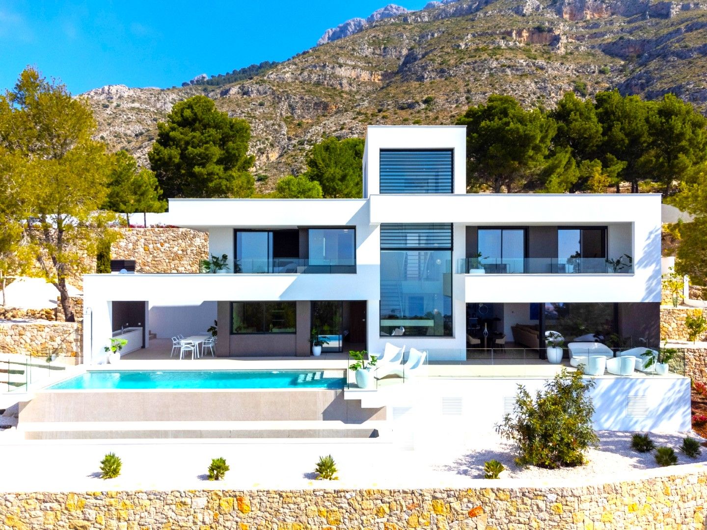 Luxury villa for sale in Altea with sea views