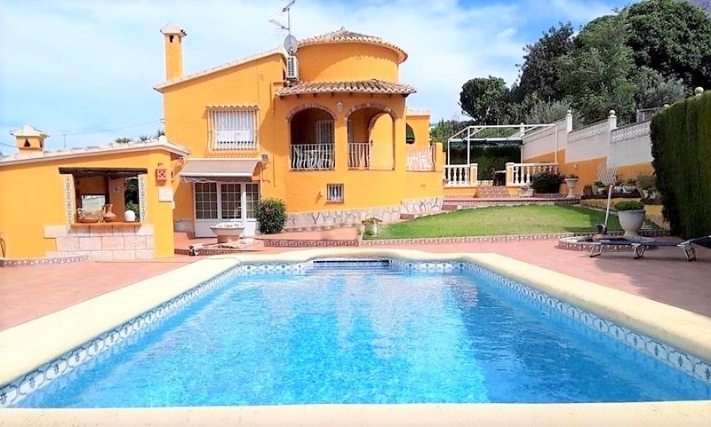 Villa for sale in Dénia campusos area